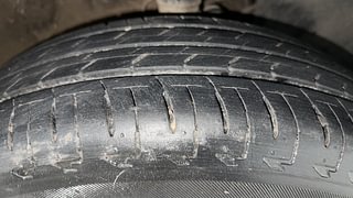 Used 2022 Maruti Suzuki Ignis Zeta MT Petrol Petrol Manual tyres RIGHT FRONT TYRE TREAD VIEW