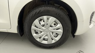 Used 2023 Maruti Suzuki Swift LXI Petrol Manual tyres RIGHT FRONT TYRE RIM VIEW