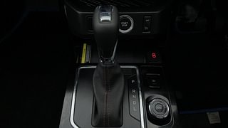 Used 2023 Renault Kiger RXZ Turbo CVT Dual Tone Petrol Automatic interior GEAR  KNOB VIEW