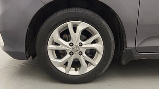 Used 2019 honda Amaze 1.5 V CVT i-DTEC Diesel Automatic tyres LEFT FRONT TYRE RIM VIEW