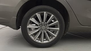 Used 2021 Maruti Suzuki Ciaz Alpha AT Petrol Petrol Automatic tyres RIGHT REAR TYRE RIM VIEW