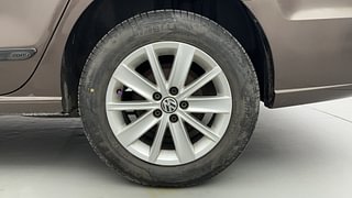 Used 2017 volkswagen Vento 1.2L Highline Petrol AT Petrol Automatic tyres LEFT REAR TYRE RIM VIEW