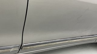 Used 2022 Maruti Suzuki Dzire ZXI CNG Petrol+cng Manual dents MINOR SCRATCH