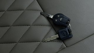 Used 2013 Nissan Sunny [2011-2014] XL Petrol Manual extra CAR KEY VIEW