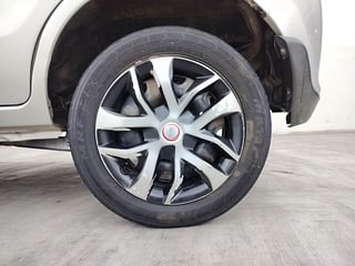 Used 2015 Maruti Suzuki Alto K10 [2014-2019] VXi Petrol Manual tyres LEFT REAR TYRE RIM VIEW