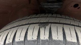 Used 2014 Maruti Suzuki Wagon R 1.0 [2010-2019] VXi Petrol Manual tyres RIGHT FRONT TYRE TREAD VIEW