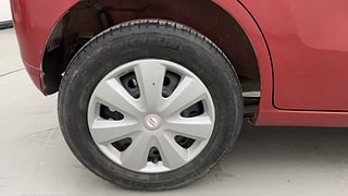 Used 2014 Maruti Suzuki Wagon R 1.0 [2010-2019] VXi Petrol Manual tyres RIGHT REAR TYRE RIM VIEW