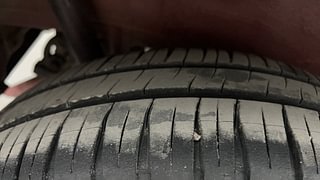 Used 2014 Maruti Suzuki Wagon R 1.0 [2010-2019] VXi Petrol Manual tyres RIGHT REAR TYRE TREAD VIEW