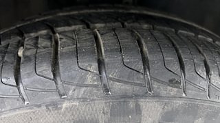 Used 2017 volkswagen Vento 1.2L Highline Petrol AT Petrol Automatic tyres RIGHT FRONT TYRE TREAD VIEW