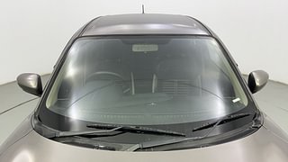 Used 2022 Maruti Suzuki Dzire ZXI CNG Petrol+cng Manual exterior FRONT WINDSHIELD VIEW