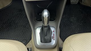 Used 2017 volkswagen Vento 1.2L Highline Petrol AT Petrol Automatic interior GEAR  KNOB VIEW