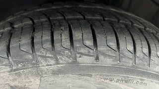 Used 2017 volkswagen Vento 1.2L Highline Petrol AT Petrol Automatic tyres LEFT FRONT TYRE TREAD VIEW