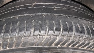 Used 2013 Nissan Sunny [2011-2014] XL Petrol Manual tyres LEFT REAR TYRE TREAD VIEW