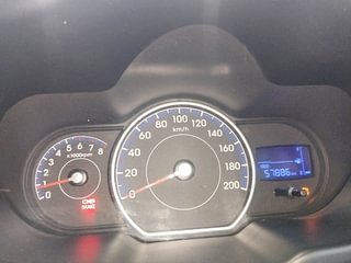 Used 2015 hyundai i10 Sportz 1.1 Petrol Petrol Manual interior CLUSTERMETER VIEW