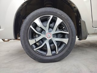 Used 2015 Maruti Suzuki Alto K10 [2014-2019] VXi Petrol Manual tyres LEFT FRONT TYRE RIM VIEW