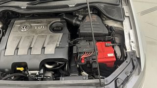 Used 2014 volkswagen Vento 1.6L Highline Diesel Diesel Manual engine ENGINE LEFT SIDE VIEW