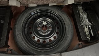 Used 2014 Maruti Suzuki Wagon R 1.0 [2010-2019] VXi Petrol Manual tyres SPARE TYRE VIEW