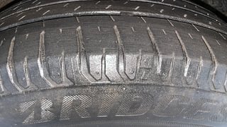 Used 2013 Nissan Sunny [2011-2014] XL Petrol Manual tyres RIGHT FRONT TYRE TREAD VIEW