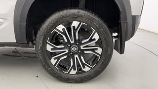 Used 2023 Renault Kiger RXT (O) MT Petrol Manual tyres LEFT REAR TYRE RIM VIEW