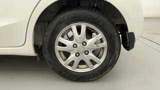 Used 2013 Honda Brio [2011-2016] V MT Petrol Manual tyres LEFT REAR TYRE RIM VIEW