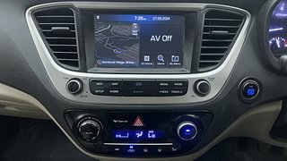 Used 2018 Hyundai Verna [2017-2020] 1.6 VTVT SX (O) Petrol Manual interior MUSIC SYSTEM & AC CONTROL VIEW