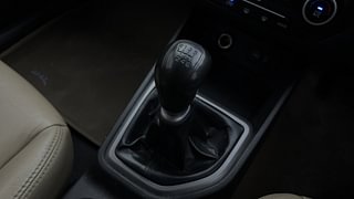 Used 2016 Hyundai Creta [2015-2018] 1.6 SX Plus Petrol Petrol Manual interior GEAR  KNOB VIEW