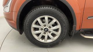 Used 2015 Mahindra XUV500 [2015-2018] W10 Diesel Manual tyres LEFT FRONT TYRE RIM VIEW