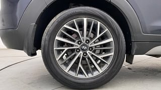 Used 2021 Hyundai Tucson GLS 2WD AT Diesel Diesel Automatic tyres RIGHT REAR TYRE RIM VIEW