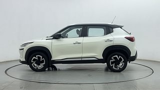 Used 2021 Nissan Magnite XV Premium Turbo Dual Tone Petrol Manual exterior LEFT SIDE VIEW