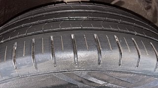 Used 2017 Maruti Suzuki Baleno [2015-2019] Alpha Petrol Petrol Manual tyres RIGHT FRONT TYRE TREAD VIEW