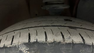 Used 2018 Maruti Suzuki Ignis [2017-2020] Alpha AMT Petrol Petrol Automatic tyres RIGHT FRONT TYRE TREAD VIEW