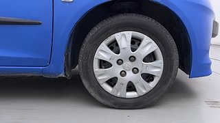 Used 2012 Honda Brio [2011-2016] S MT Petrol Manual tyres RIGHT FRONT TYRE RIM VIEW