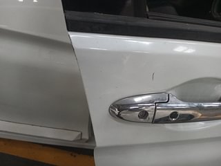 Used 2015 Honda City [2014-2017] VX CVT Petrol Automatic dents MINOR SCRATCH