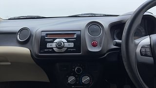 Used 2012 Honda Brio [2011-2016] S MT Petrol Manual top_features Integrated (in-dash) music system