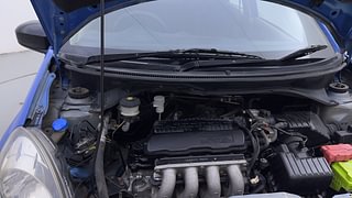 Used 2012 Honda Brio [2011-2016] S MT Petrol Manual engine ENGINE RIGHT SIDE HINGE & APRON VIEW