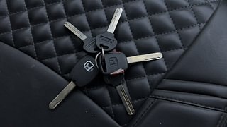Used 2012 Honda Brio [2011-2016] S MT Petrol Manual extra CAR KEY VIEW
