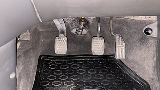Used 2016 Chevrolet Beat [2014-2017] LT Petrol Petrol Manual interior PEDALS VIEW