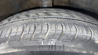 Used 2022 Maruti Suzuki Wagon R 1.0 VXI AMT Petrol Automatic tyres RIGHT FRONT TYRE TREAD VIEW