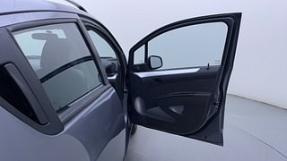 Used 2016 Chevrolet Beat [2014-2017] LT Petrol Petrol Manual interior RIGHT FRONT DOOR OPEN VIEW