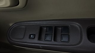 Used 2012 Honda Brio [2011-2016] S MT Petrol Manual top_features Power windows