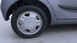 Used 2016 Chevrolet Beat [2014-2017] LT Petrol Petrol Manual tyres RIGHT REAR TYRE RIM VIEW