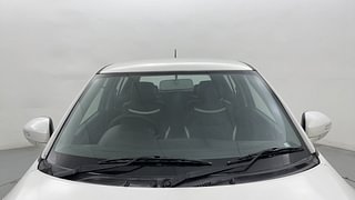 Used 2016 Maruti Suzuki Swift [2014-2017] LXI (O) Petrol Manual exterior FRONT WINDSHIELD VIEW