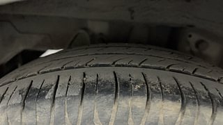 Used 2018 Hyundai Eon Magna + (O) 1.0 Petrol Manual tyres RIGHT REAR TYRE TREAD VIEW