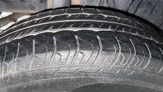 Used 2016 Maruti Suzuki Swift [2014-2017] LXI (O) Petrol Manual tyres RIGHT REAR TYRE TREAD VIEW