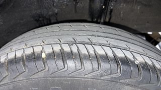 Used 2019 Renault Kwid [2017-2019] CLIMBER 1.0 AMT Petrol Automatic tyres LEFT REAR TYRE TREAD VIEW