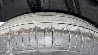 Used 2019 Renault Kwid [2017-2019] CLIMBER 1.0 AMT Petrol Automatic tyres RIGHT REAR TYRE TREAD VIEW