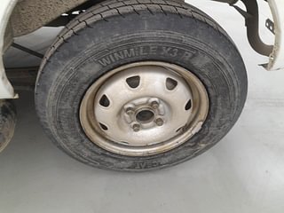 Used 2019 Maruti Suzuki Eeco AC 5 STR Petrol Manual tyres LEFT REAR TYRE RIM VIEW