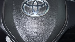Used 2021 Toyota Glanza [2019-2022] V Petrol Manual top_features Airbags