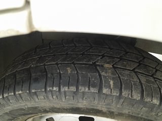 Used 2019 Maruti Suzuki Eeco AC 5 STR Petrol Manual tyres RIGHT FRONT TYRE TREAD VIEW