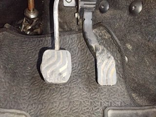 Used 2021 Renault Kiger RXZ AMT Petrol Automatic interior PEDALS VIEW
